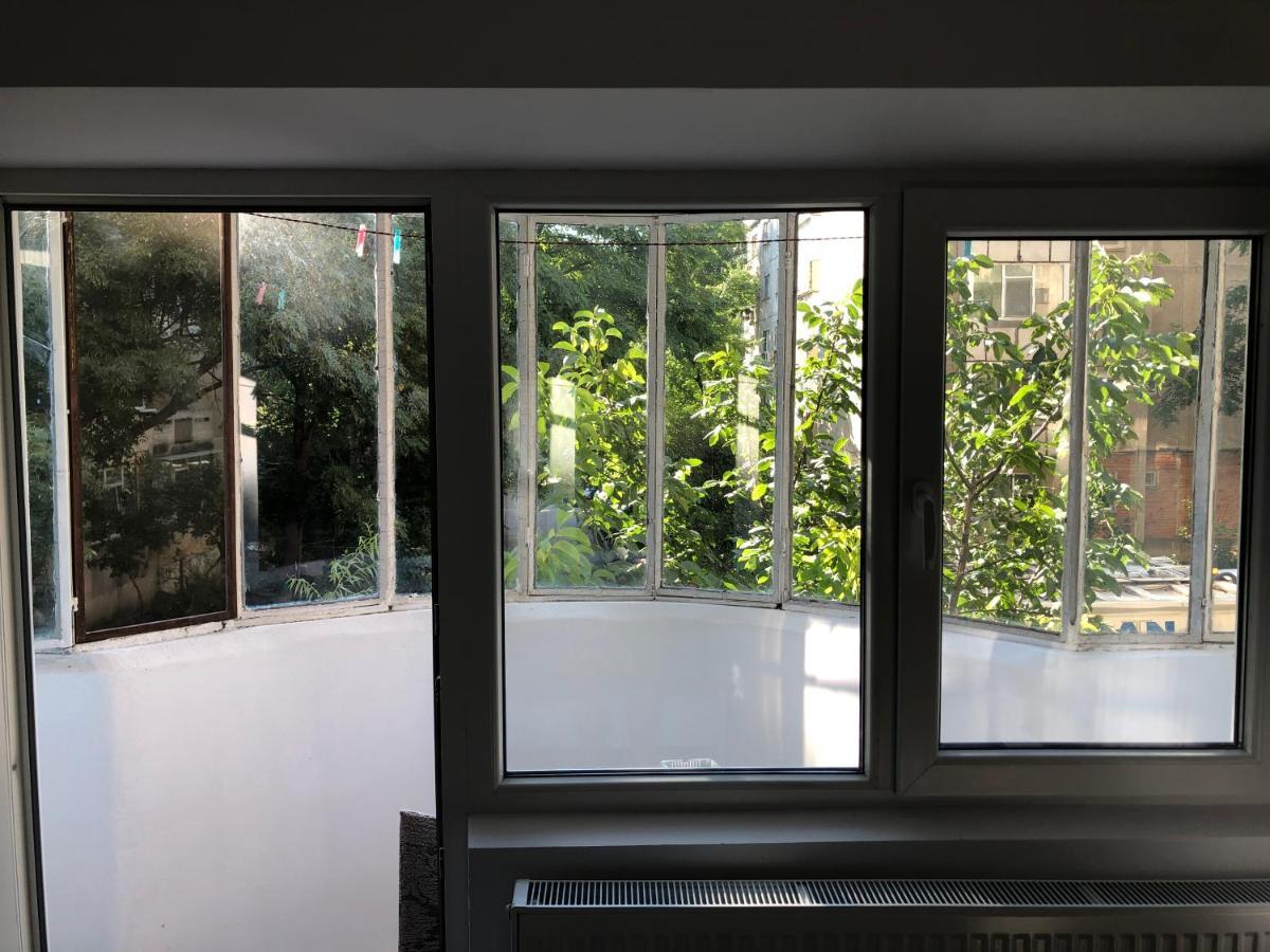 Le Garcon De Cristina-Simple,Quiet,Spacious Studio Bukareszt Zewnętrze zdjęcie